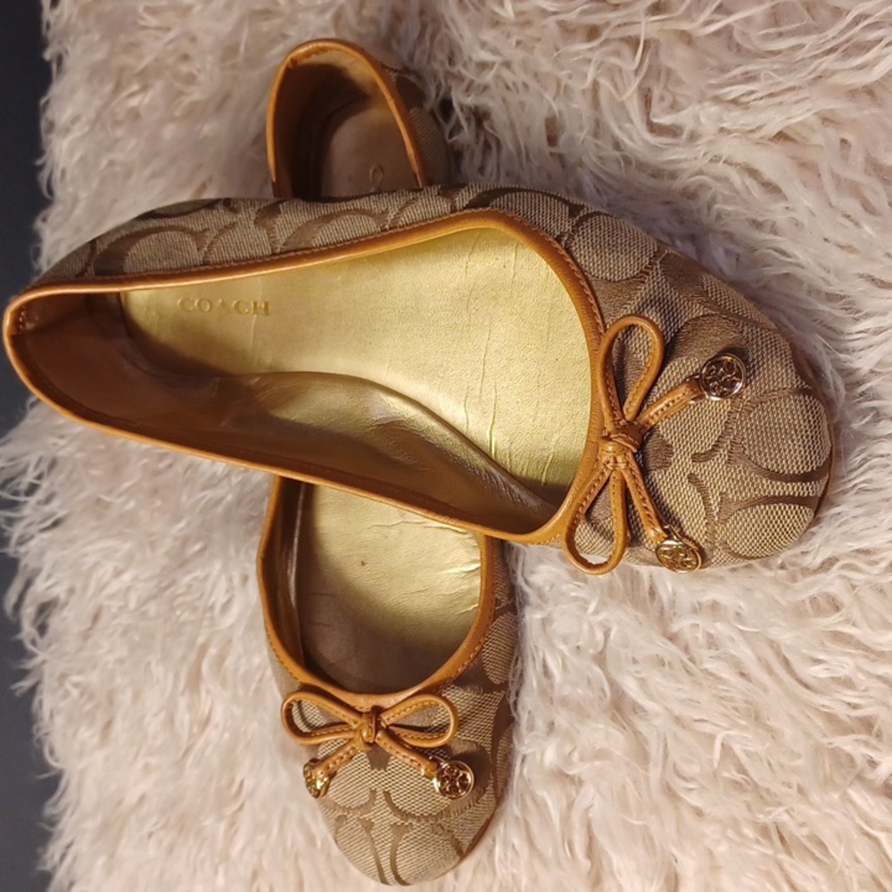 Coach  signature  flats - Picture 13 of 16